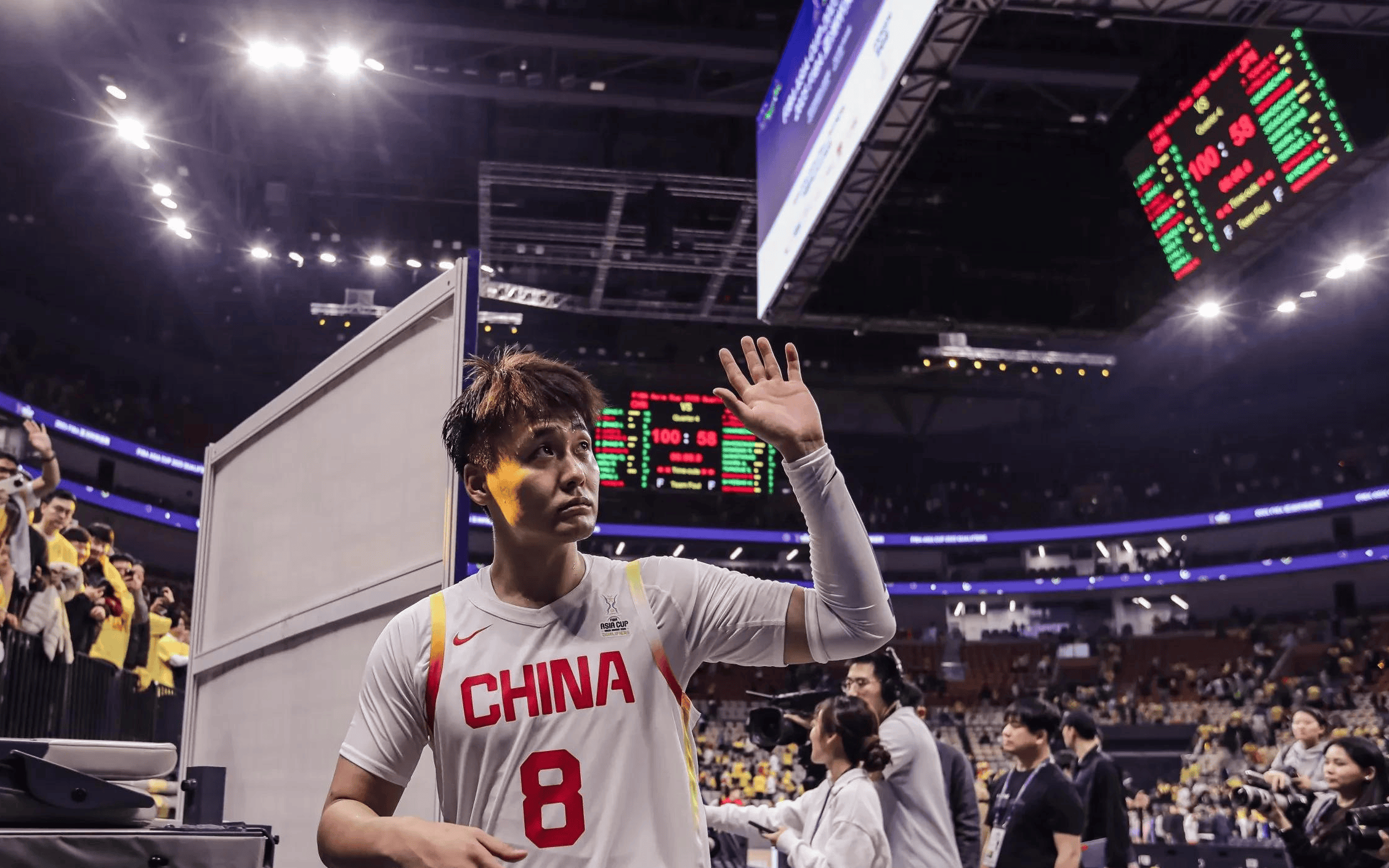 法国男篮血洗澳大利亚男篮，布拉德利惊艳世界